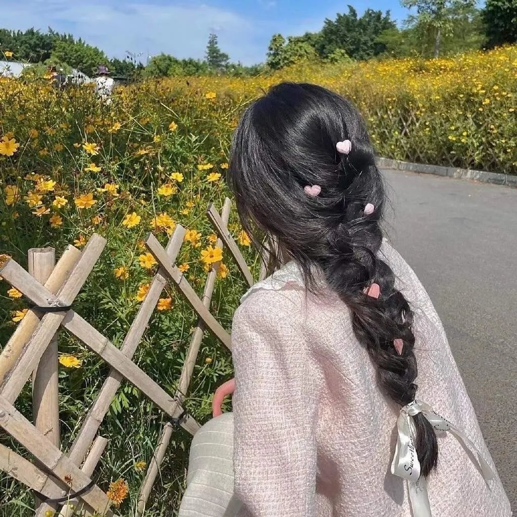 女人世上